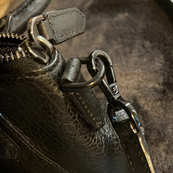 Michael Kors Campbell Mini Bag - Picture 5 of 7